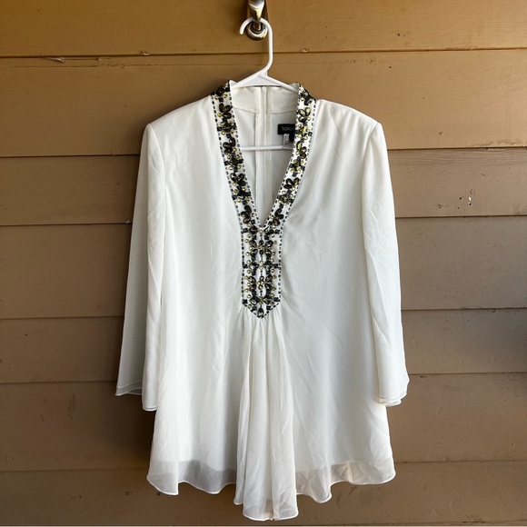 Tadashi Shoji Rhinestone Beaded Embellished 3/4 Sleeve Top in Cream/Ivory 8 - Picture 1 of 7